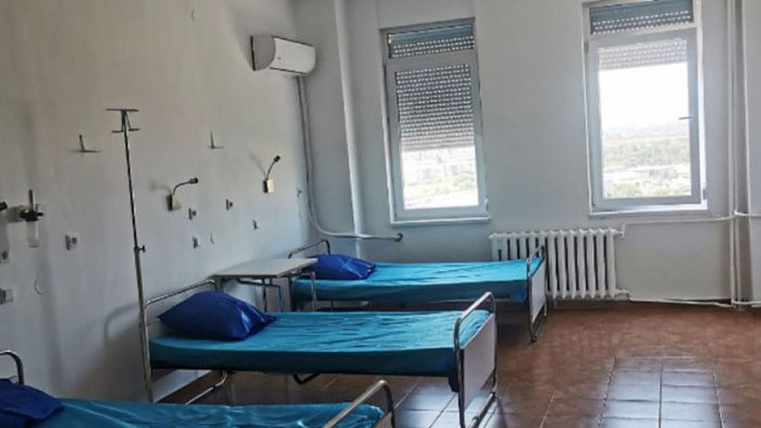 Болницата в Силистра търси помощ от медицински сестри в детски градини
