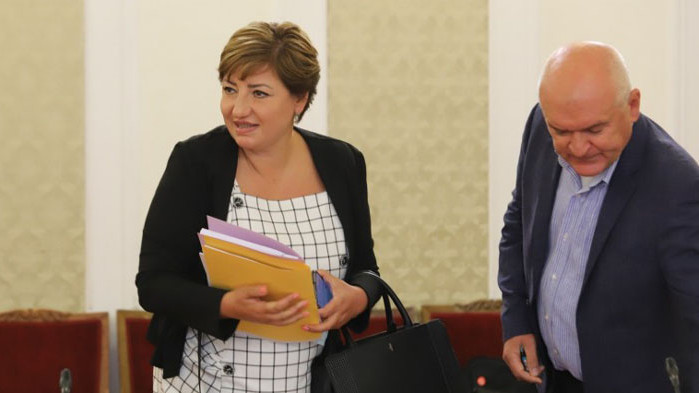 Радостин Василев плаши Анна Александрова с тел. 112. Тя му се закани да се обади на Татяна Дончева…