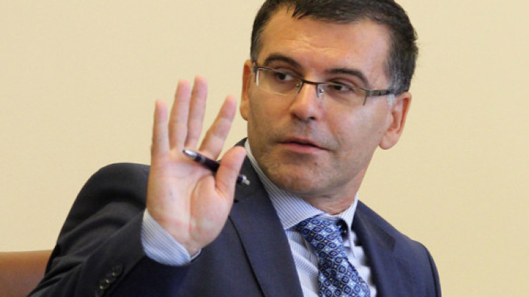 Дебатът в Народното събрание за пенсиите се е изродил в