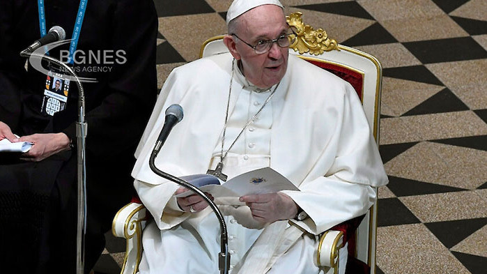 Папа Франциск предупреди за заплахата от антисемитизъм“ в Европа и