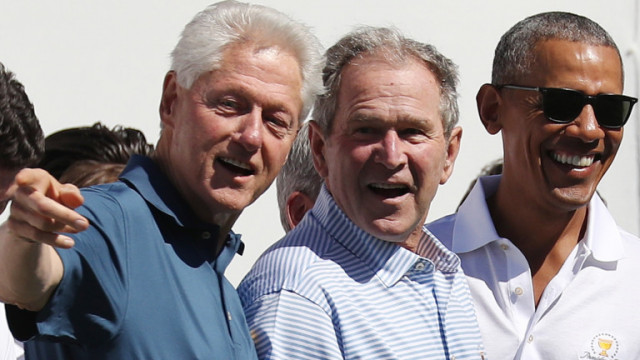 Трима бивши президенти на САЩ  републиканецът Джордж У Буш и демократите Бил Клинтън