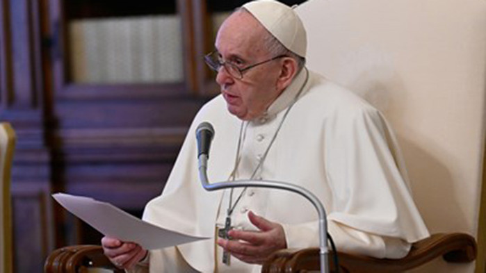 Папата: Поставянето на хора в гето не решава нищо