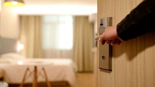 Възрастен сърбин откраднал гардероб от хотел в Банско съобщиха от