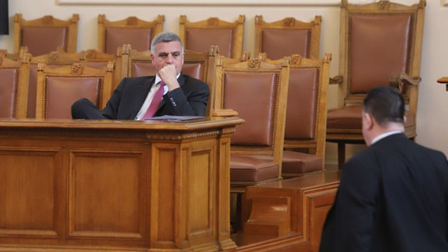 Стефан Янев отново ще заеме длъжността служебен премиер в следващото правителство на Румен