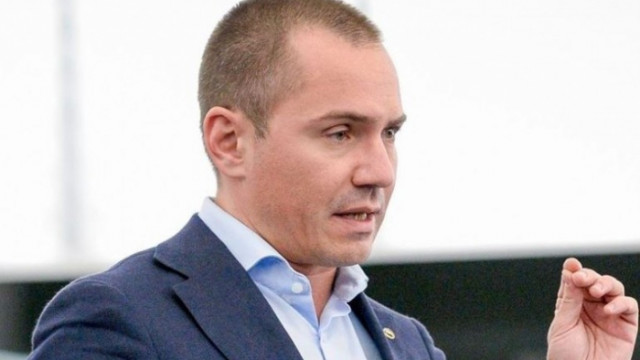 Единствен за от българските евродепутати гласува Радан Кънев от ДБ
