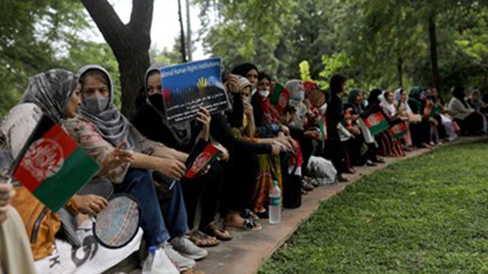 Афганистанки протестират за човешките си права