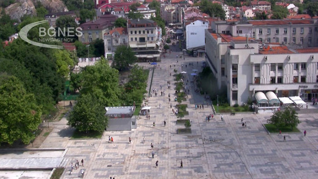 По 37 5 на сто от населението на градовете Пловдив и