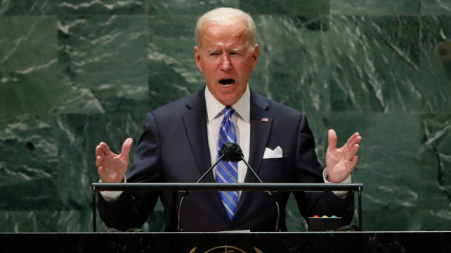 Президентът на САЩ Джо Байдън защити хаотичното американско изтегляне от Афганистан в