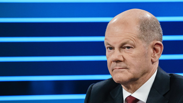 На финалната права преди изборите в Германия в неделя, лидерите