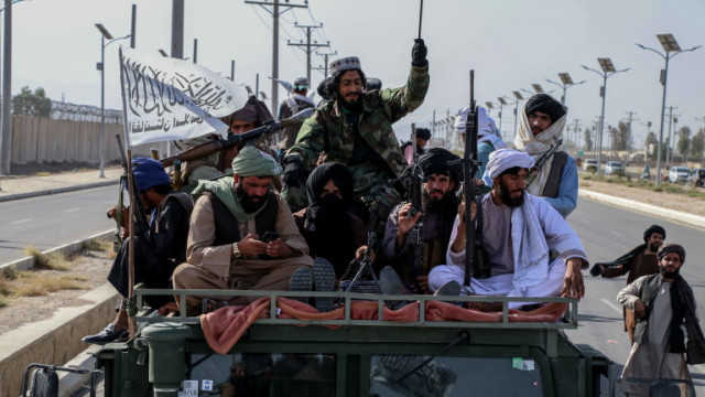 Изпълняващият функциите на министър на отбраната в правителството на талибаните