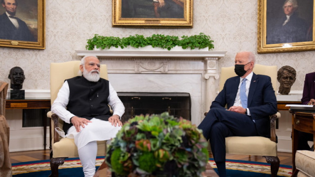 Лидерите на САЩ Япония Индия и Австралия се събраха в петък