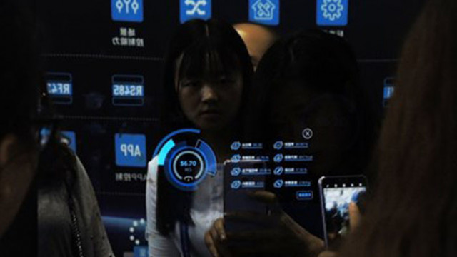 Китайският сектор за софтуер и информационни технологии е нараствал устойчиво