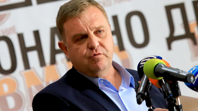 Красимир Каракачанов обяви решението на ВМРО категорично да се явят самостоятелно