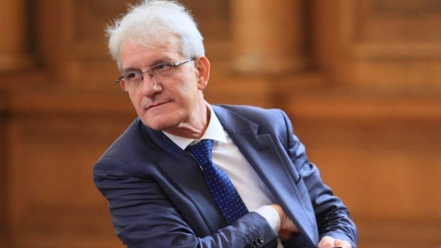 Служебното правителство не предприема действия за да излезе енергетиката от