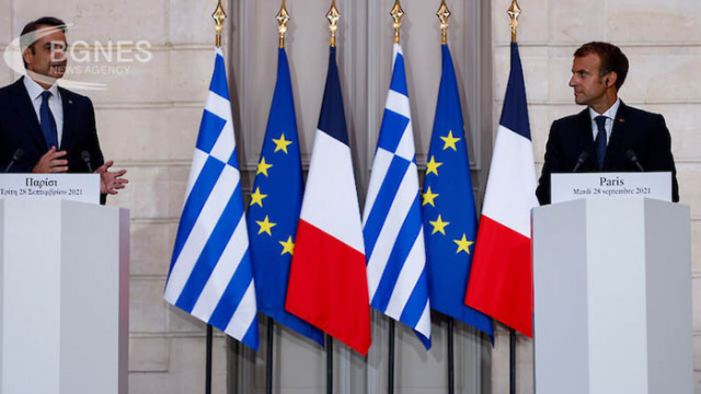 Френският президент Еманюел Макрон и гръцкият премиер Кириакос Мицотакис подписаха