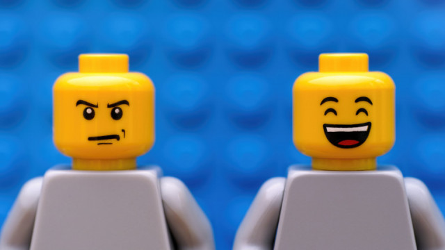 Печалбите на Lego се удвоиха през първите шест месеца на