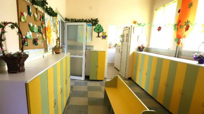 Затвориха детска градина в Ямболско, персоналът е с коронавирус