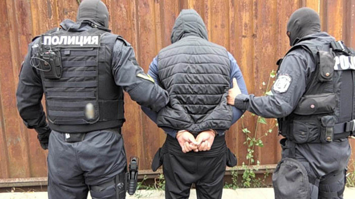 МВР показа кадри от акцията по задържане на бандата обирджии в София (ВИДЕО)