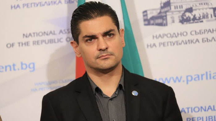 От Фейсбук профила на Радостин Василев от ИТН Държава, в