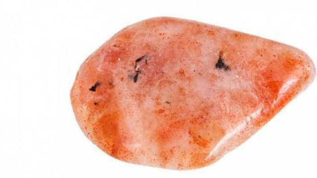 Слънчев камък - кристал на оптимизма и природен антидепресант