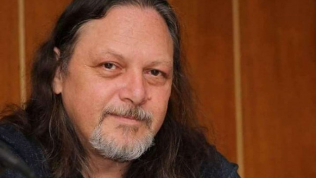 Според политическия пиар репликата на Радев за криенето под поли