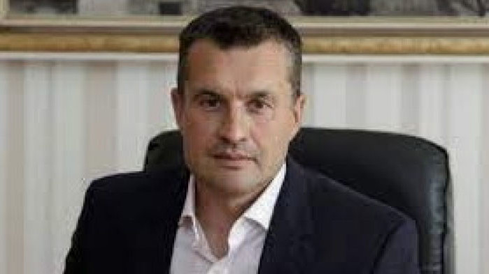 Служебният кабинет е провален и задълбочава нещата във всеки един