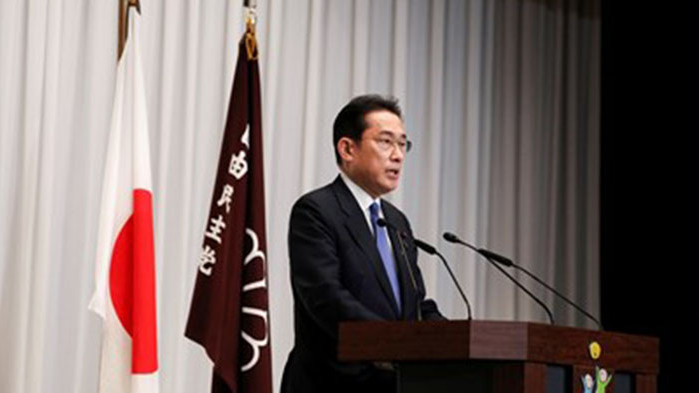 Новият японски премиер произнесе емоционална реч пред парламента. Фумио Кишида