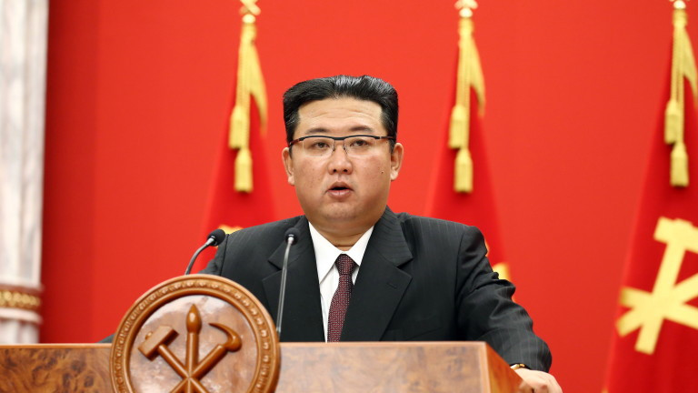 Ким Чен-ун иска охолен живот за севернокорейците