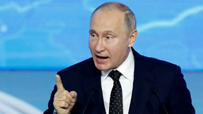 Руският президент Владимир Путин призова днес депутатите от новоизбраната Държавна