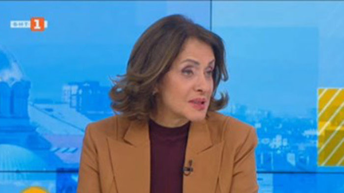 Смятам, че темата с Досиетата Пандора би трябвало да бъде