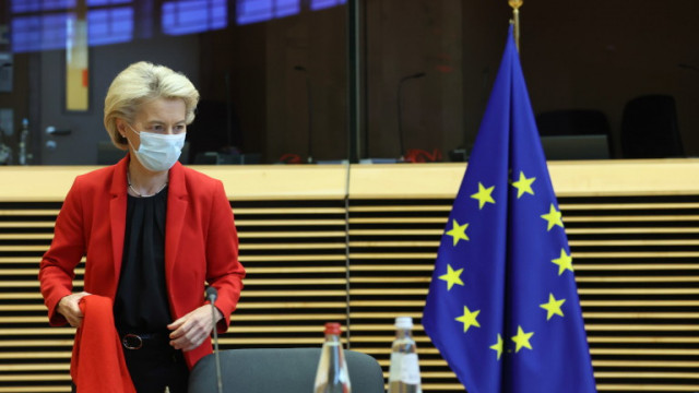 Председателката на Европейската комисия заплаши да предприеме действия срещу Полша в