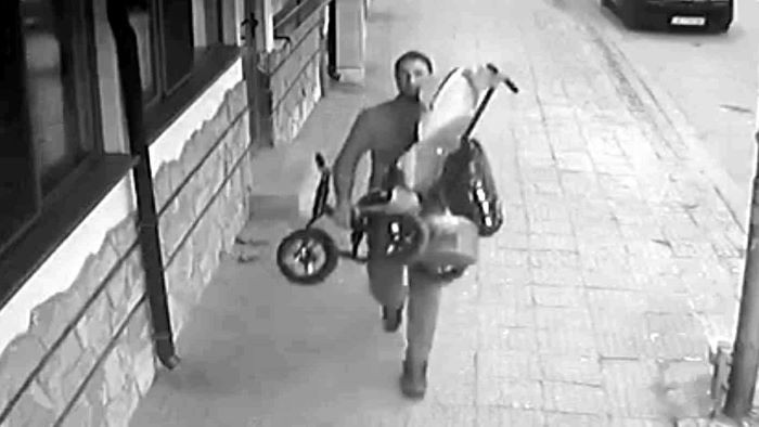 Полицията задържа мъж, откраднал детска триколка