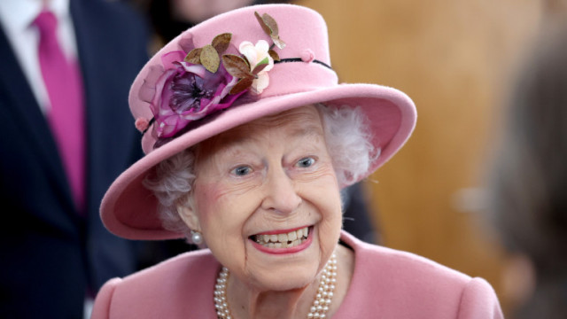 Въпреки че е на цели 95 години  кралица Елизабет Втора винаги