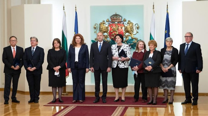 Проф. д-р Виолета Йотова бе удостоена с Почетен знак на държавния глава