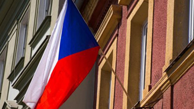 Правителството в Чехия обяви днес че затяга контрола и санитарните