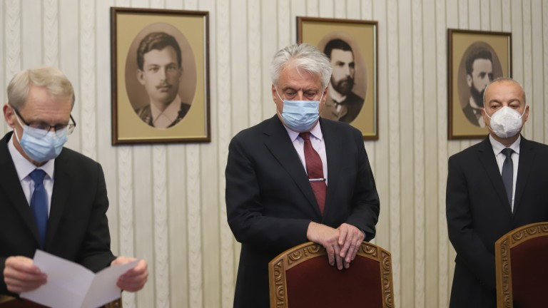 Пределната цена за антигенен тест ще бъде 10 лева. Това