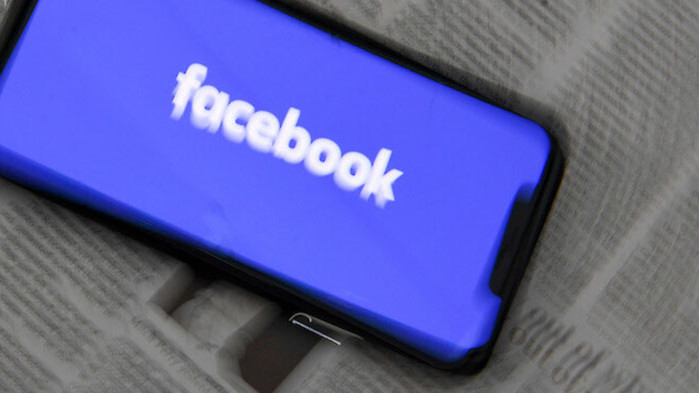 Facebook е позволявал на политици да нарушават правилата за публикуване на новини
