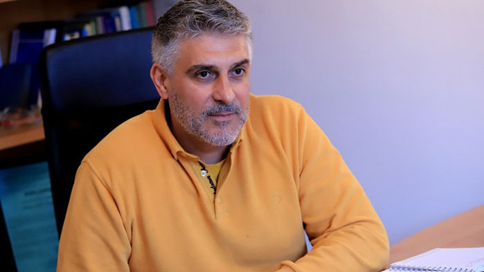 Той не е изненадан, че основният закон на държавата се