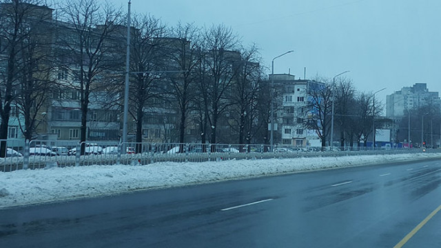 Поддържането на улиците и пътищата във Варна през зимния сезон