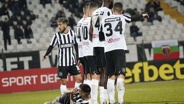 Крушарски: Бием ЦСКА сега, а за Купата сами ще паднат