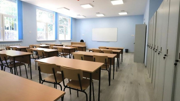 Румъния обмисля връщането на децата в клас
