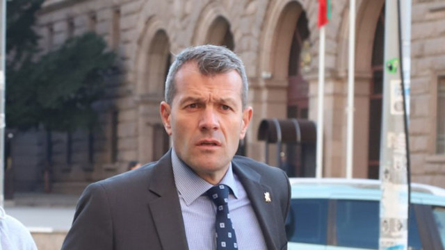 Задържаха Боян Расате