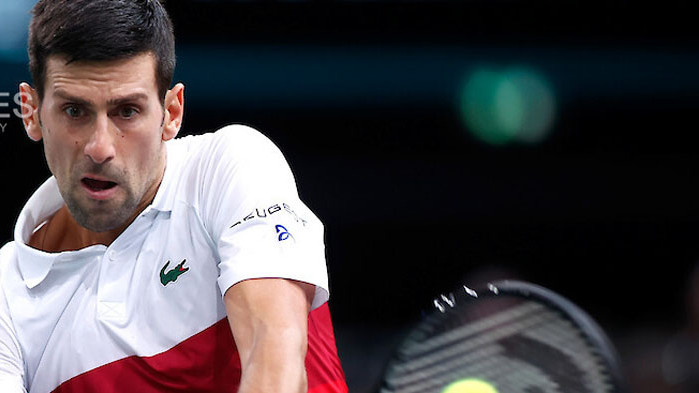 Джокович се завърна на корта с победа