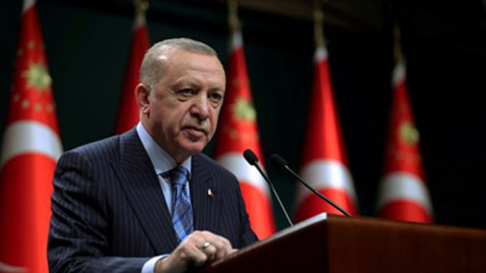 Плъзнаха новини из интернет за смъртта на Ердоган - лъжи са! (Видео)