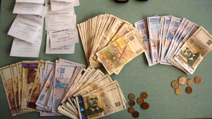 Досъдебно производство за общинския служител от Вълчи дол за лихварство