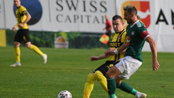 Ботев Пловдив победи в гостуването си в Благоевград с 1:0.