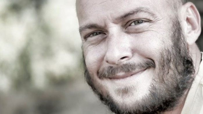 От Фейсбук профила на продуцента Виктор Димчев Румен Радев не