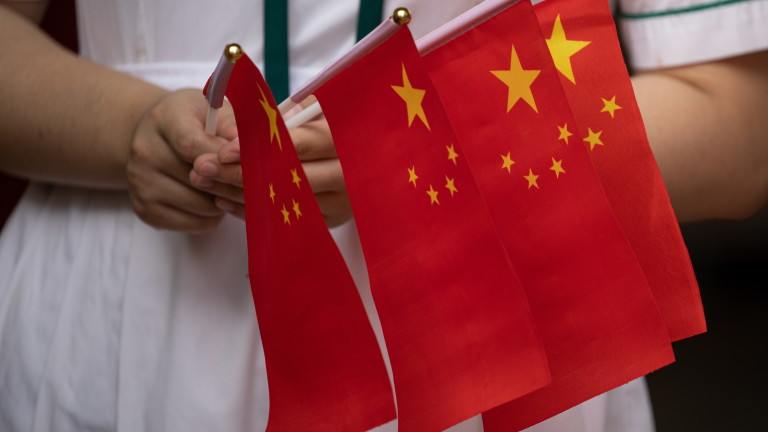Чиста измислица - така Китай определи обвинения на САЩ срещу китайски