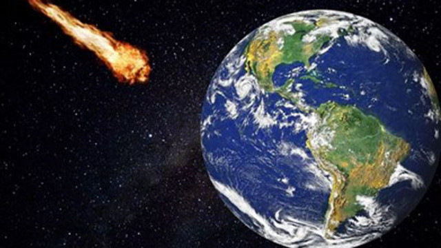 През декември астероид с размерите на Айфеловата кула ще се