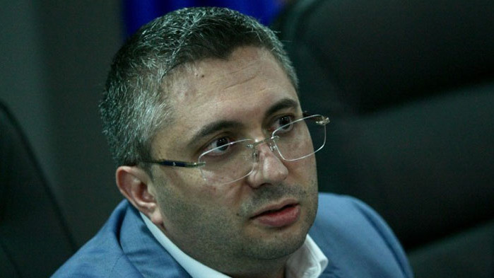 Бившият регионален министър Николай Нанков обяви, че е завел дело